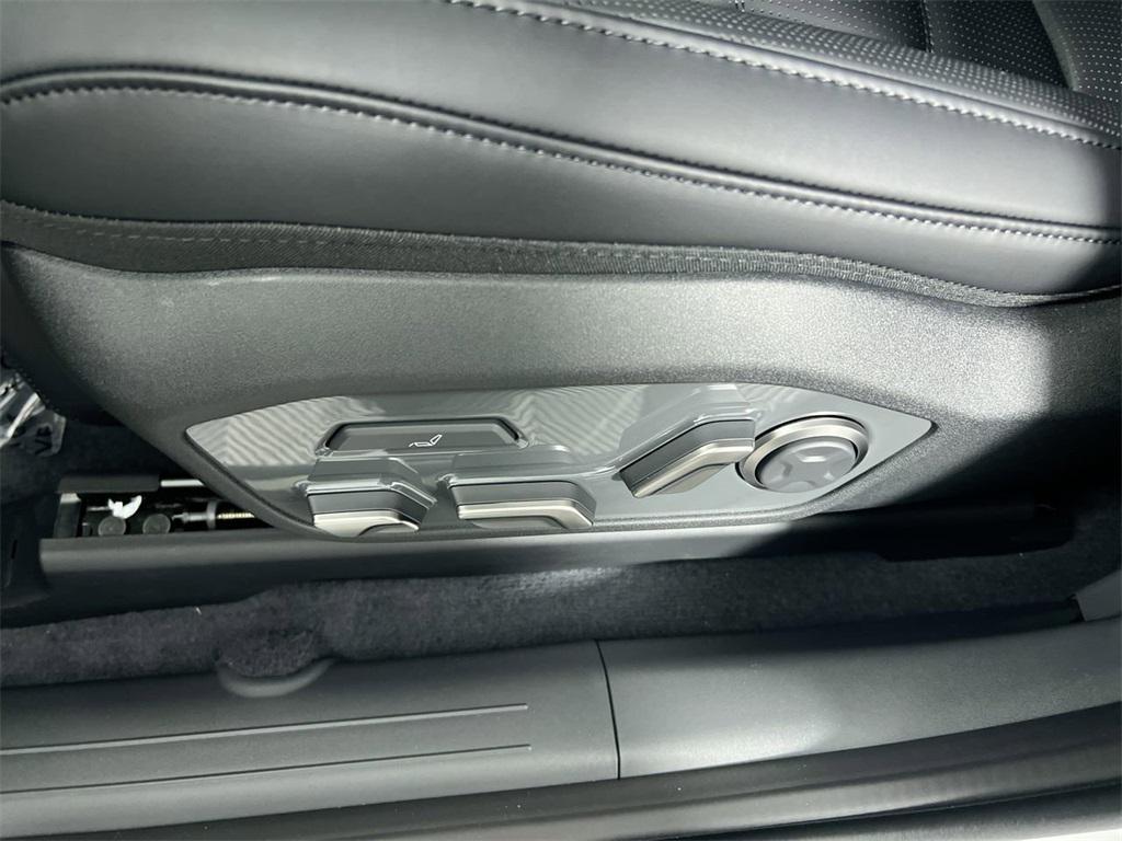 new 2026 Kia EV9 car, priced at $72,300