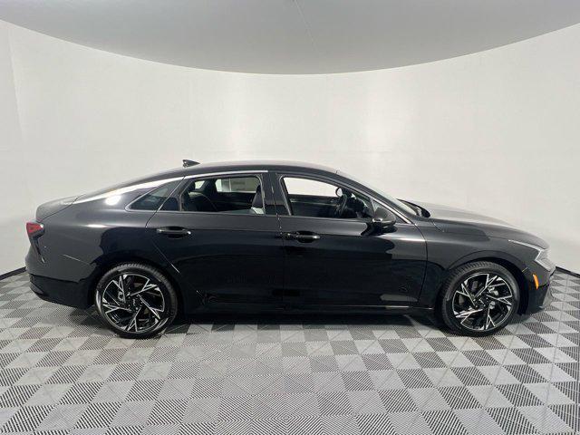 new 2026 Kia K5 car, priced at $32,005