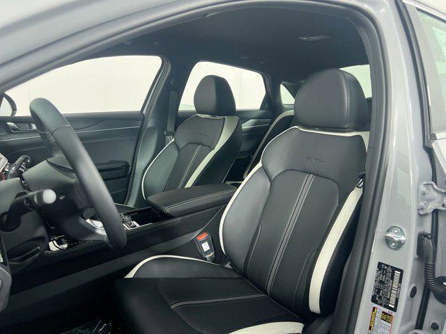 new 2025 Kia K5 car, priced at $28,032