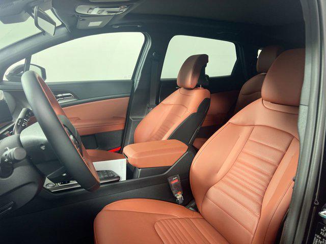 new 2026 Kia Sportage car, priced at $37,925