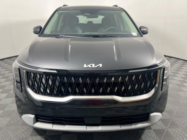 new 2025 Kia Carnival car, priced at $42,765