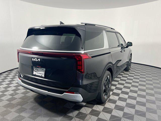 new 2025 Kia Carnival car, priced at $42,765