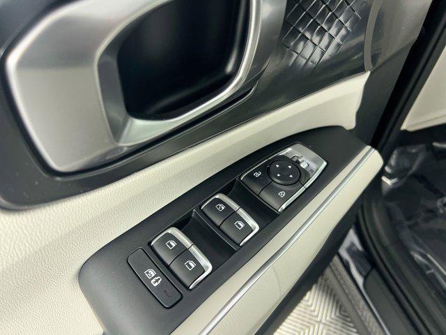 new 2025 Kia Sorento car, priced at $33,617