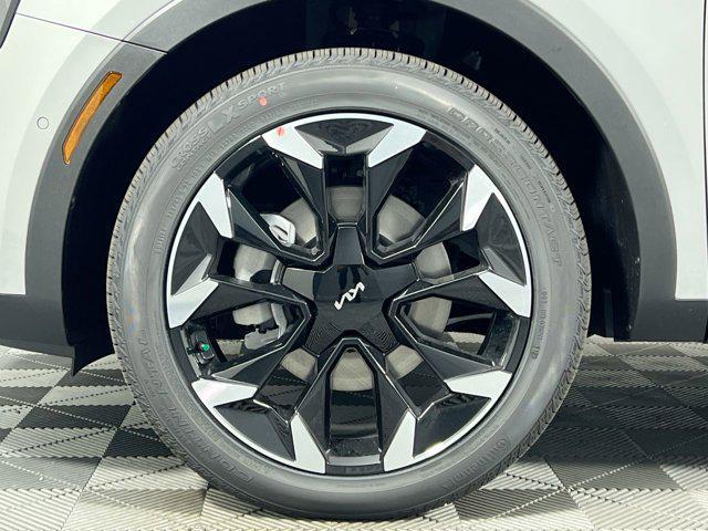 new 2025 Kia Sorento car, priced at $35,674