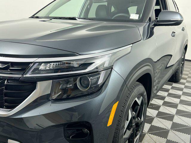 new 2025 Kia Seltos car, priced at $24,035