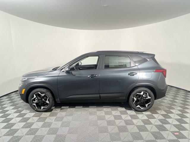 new 2025 Kia Seltos car, priced at $24,035