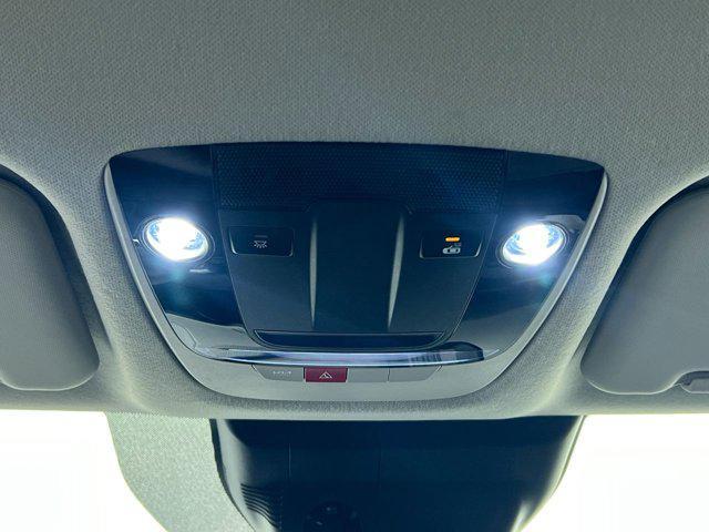 new 2025 Kia Seltos car, priced at $24,035