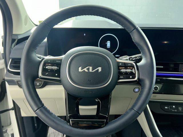 new 2025 Kia Carnival car, priced at $52,895