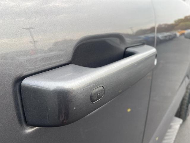 used 2021 Ford F-150 car, priced at $36,592