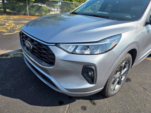 used 2023 Ford Escape car, priced at $28,372