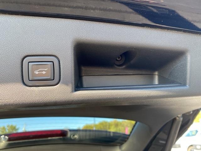 used 2020 Chevrolet Equinox car, priced at $22,492