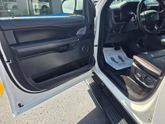 used 2022 Ford Expedition car, priced at $56,671