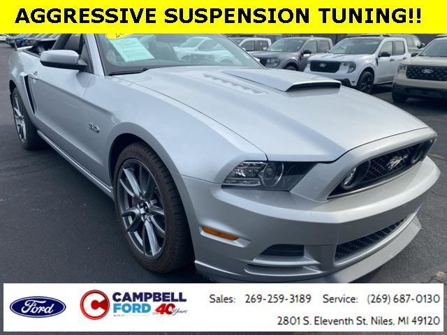 used 2014 Ford Mustang car