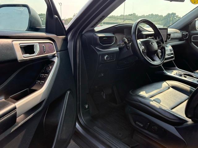 used 2021 Ford Explorer car, priced at $29,472