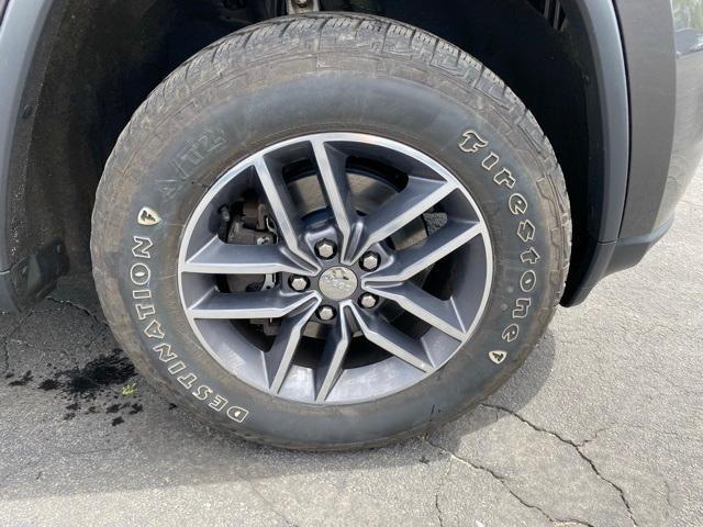 used 2018 Jeep Grand Cherokee car, priced at $17,990