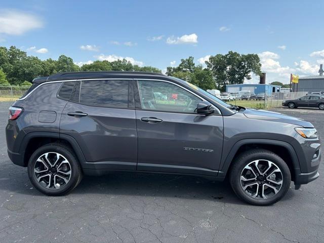 used 2024 Jeep Compass car, priced at $28,993