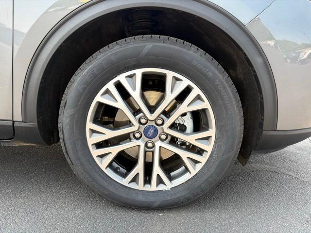 used 2022 Ford Escape car, priced at $28,990