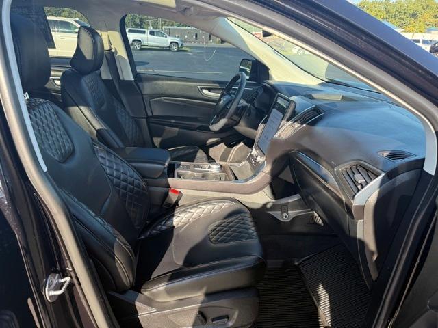 used 2024 Ford Edge car, priced at $36,222
