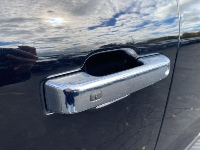 used 2021 Ford F-150 car, priced at $31,592