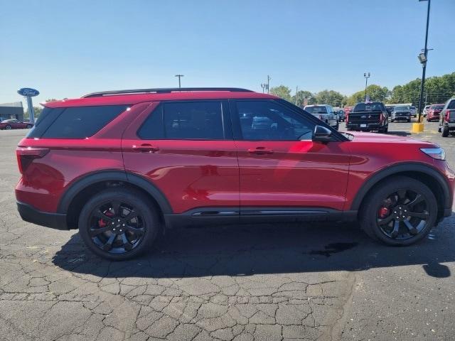 used 2022 Ford Explorer car