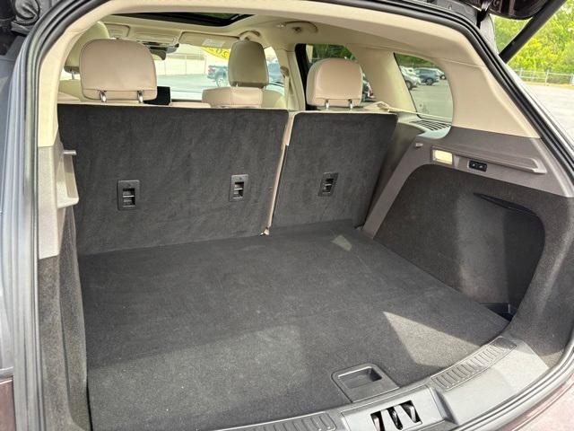 used 2023 Lincoln Corsair car, priced at $32,990