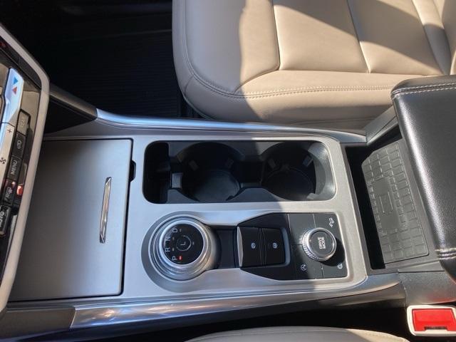 used 2023 Ford Explorer car