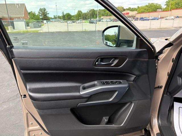 used 2024 Nissan Pathfinder car, priced at $37,490
