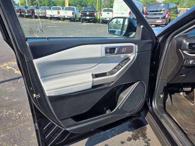 used 2022 Ford Explorer car, priced at $33,323