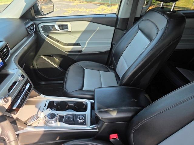 used 2022 Ford Explorer car, priced at $33,323