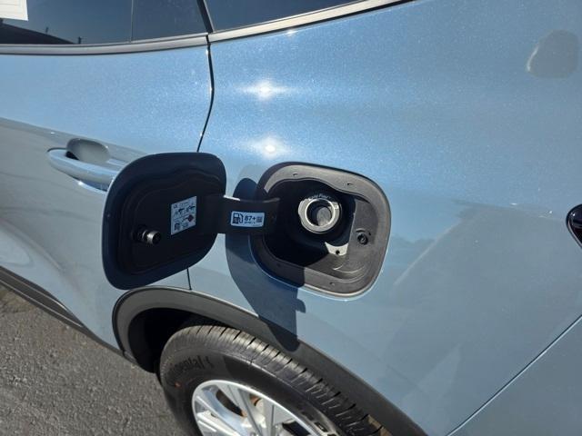 used 2023 Ford Escape car, priced at $27,881