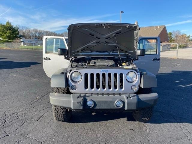 used 2015 Jeep Wrangler Unlimited car, priced at $16,593