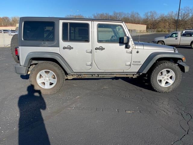 used 2015 Jeep Wrangler Unlimited car, priced at $16,593