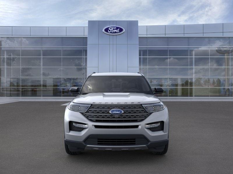 new 2024 Ford Explorer car, priced at $48,875