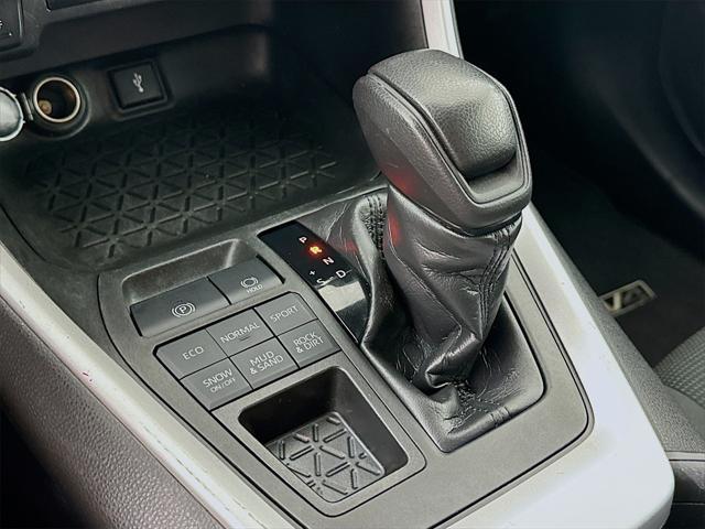 used 2021 Toyota RAV4 car, priced at $26,998
