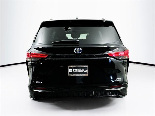 used 2021 Toyota Sienna car, priced at $37,069