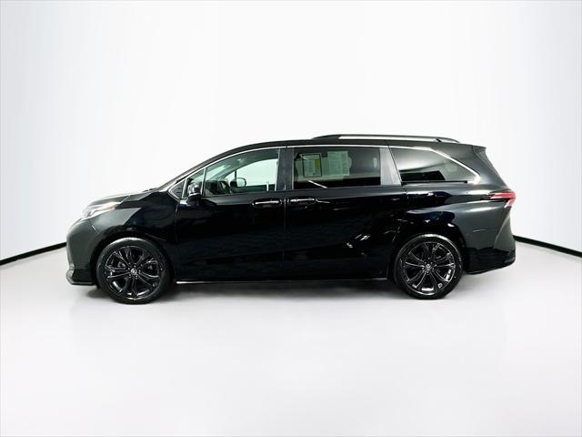 used 2021 Toyota Sienna car, priced at $37,069