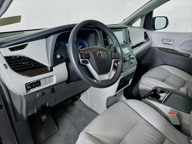 used 2018 Toyota Sienna car, priced at $33,143