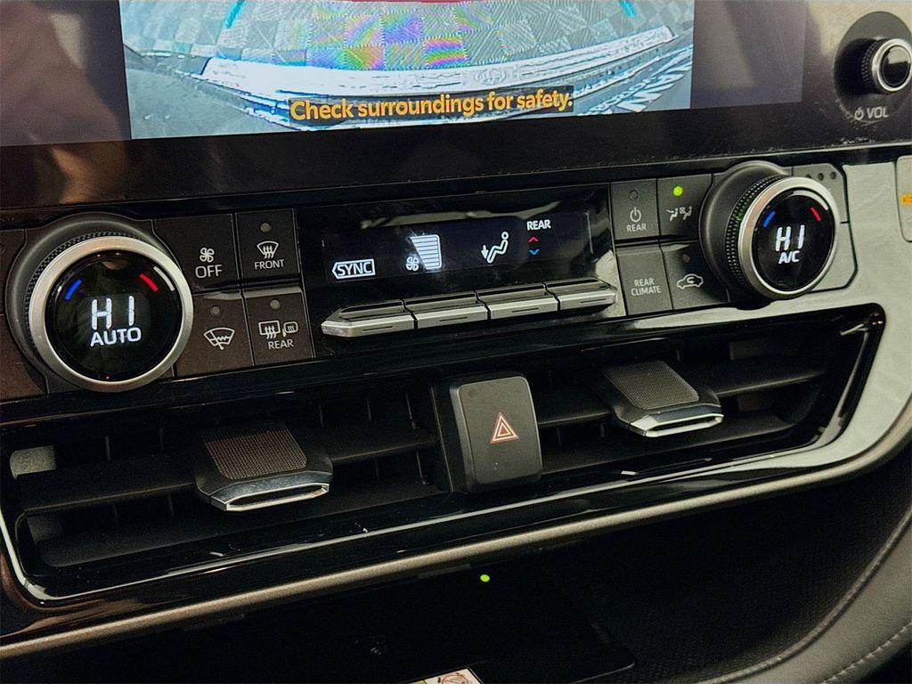 used 2023 Toyota Highlander car, priced at $38,723