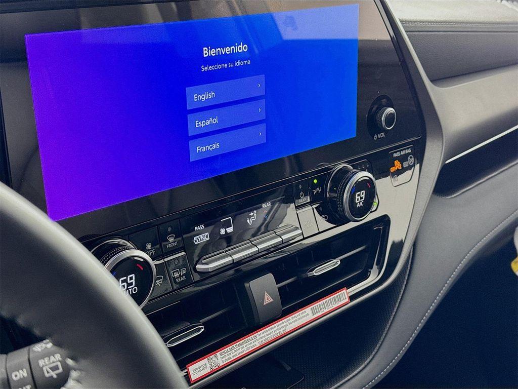 new 2026 Toyota Highlander car, priced at $52,628