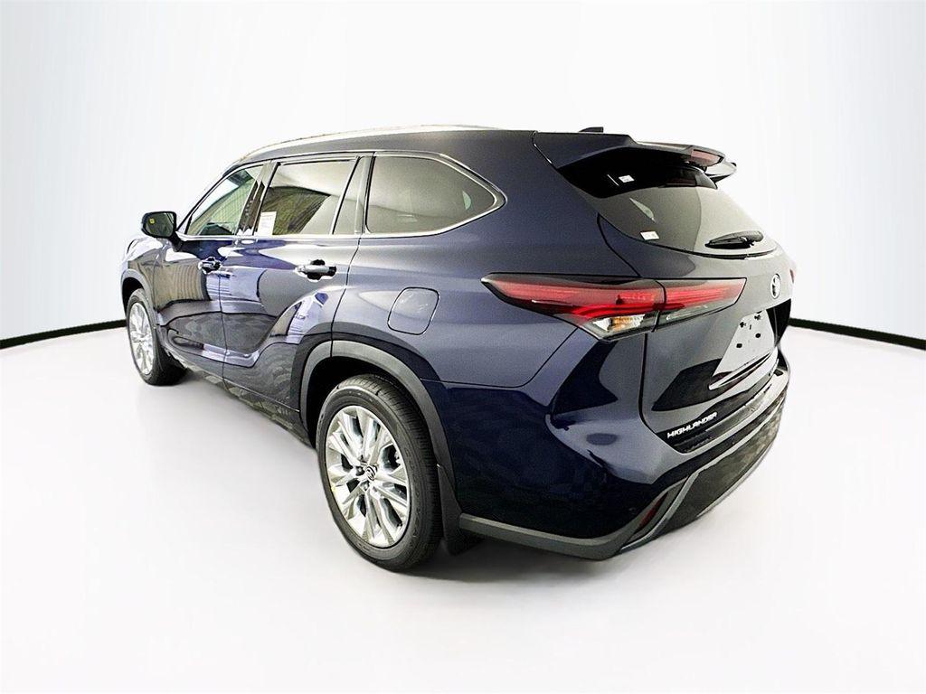new 2026 Toyota Highlander car, priced at $52,628