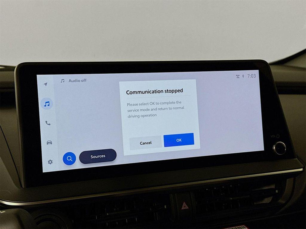 new 2026 Toyota Prius Plug-In Hybrid car, priced at $41,593