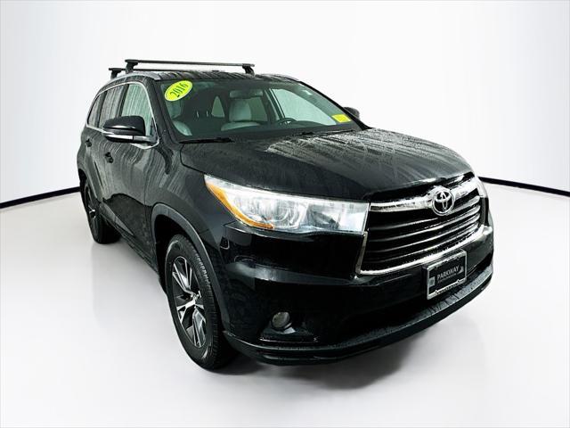 used 2016 Toyota Highlander car, priced at $22,818