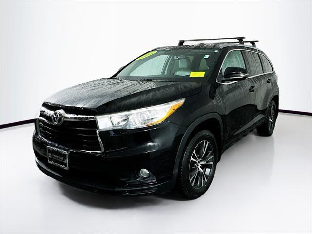 used 2016 Toyota Highlander car, priced at $22,260