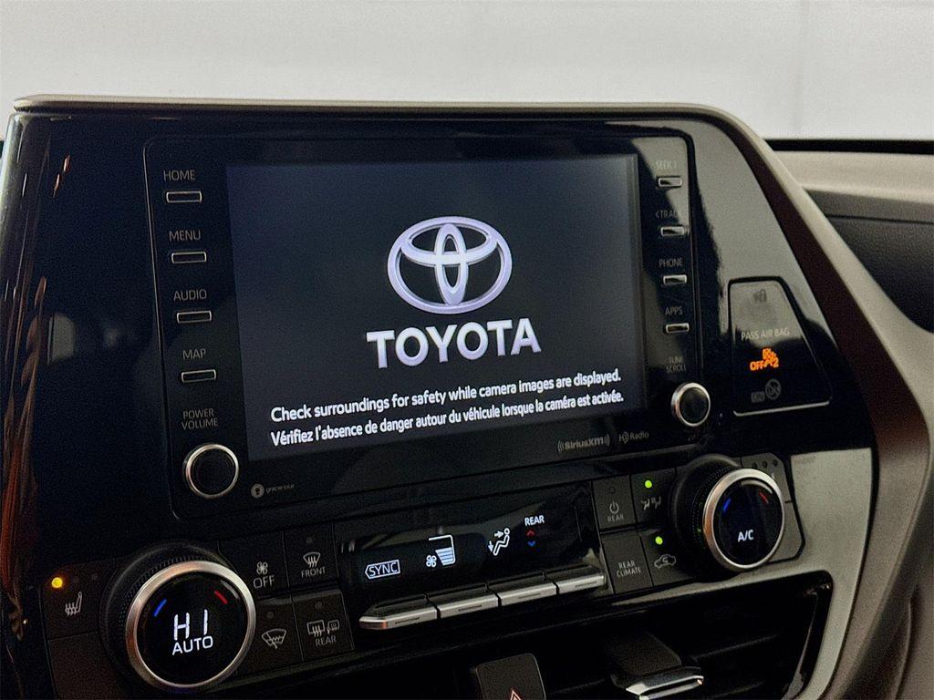 used 2021 Toyota Highlander car, priced at $29,300