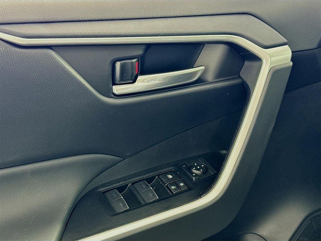 new 2025 Toyota RAV4 car, priced at $35,924