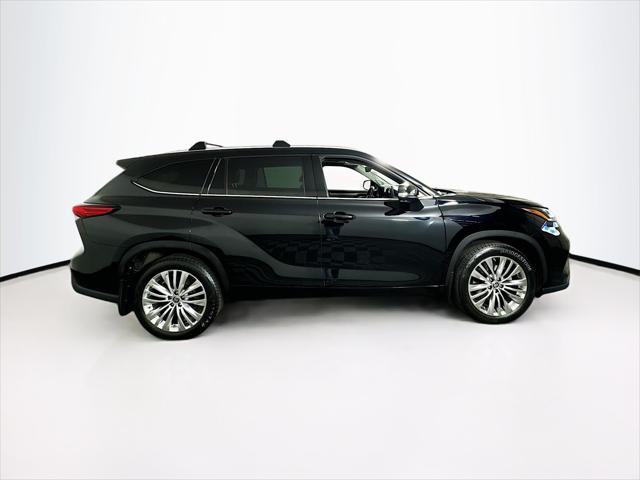 used 2023 Toyota Highlander car, priced at $39,945