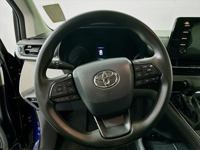 used 2022 Toyota Sienna car, priced at $40,200