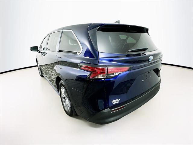 used 2022 Toyota Sienna car, priced at $40,200