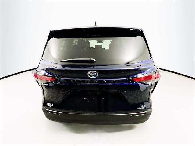 used 2022 Toyota Sienna car, priced at $40,200