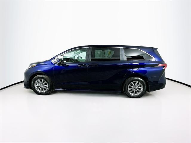 used 2022 Toyota Sienna car, priced at $40,200